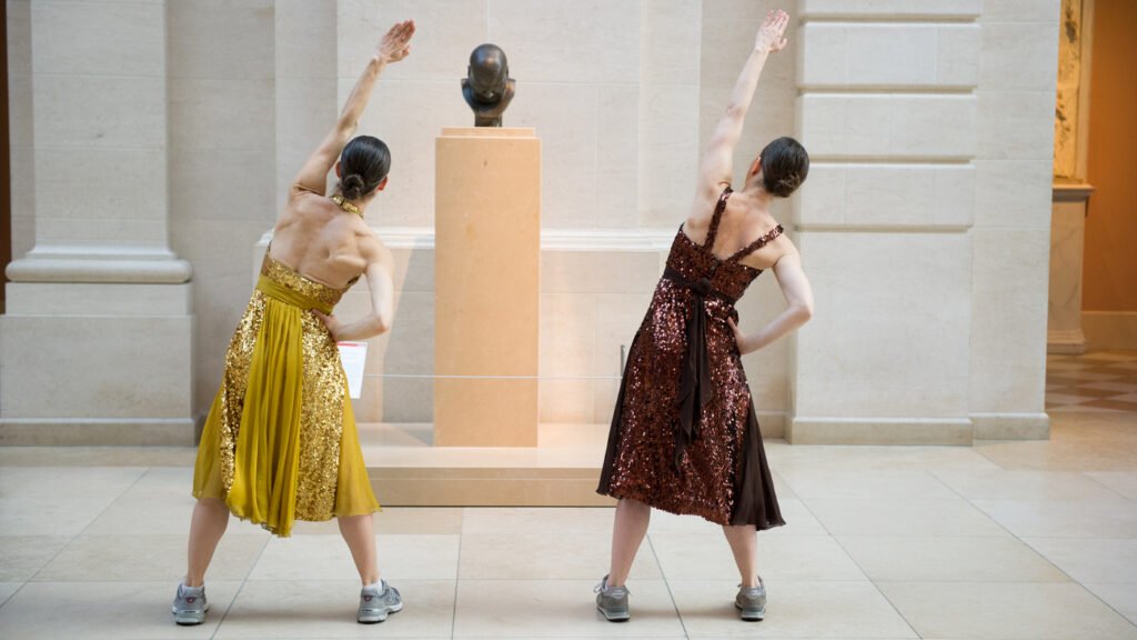 It’s Art And Abs With The Museum Workout : Shots