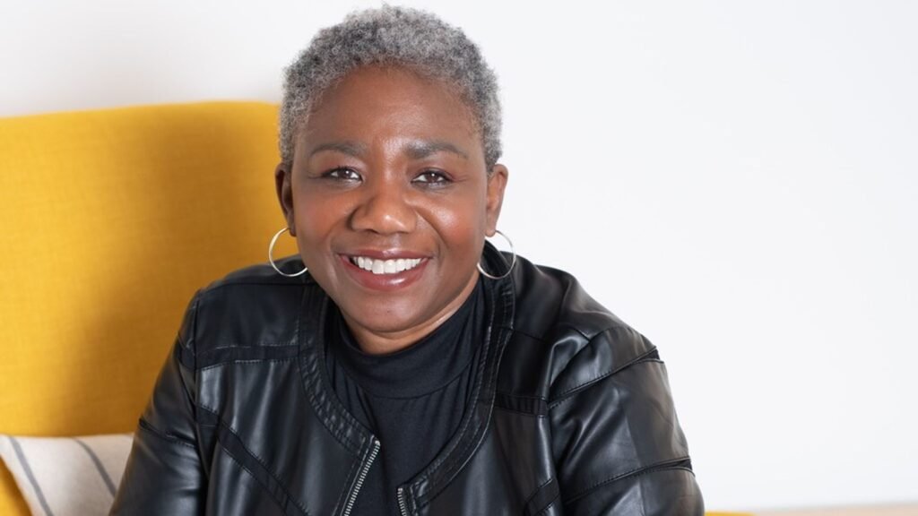 Make-up artist reveals best dupe, things you shouldn’t spend money on and biggest mistake people make | Money blog | Money News