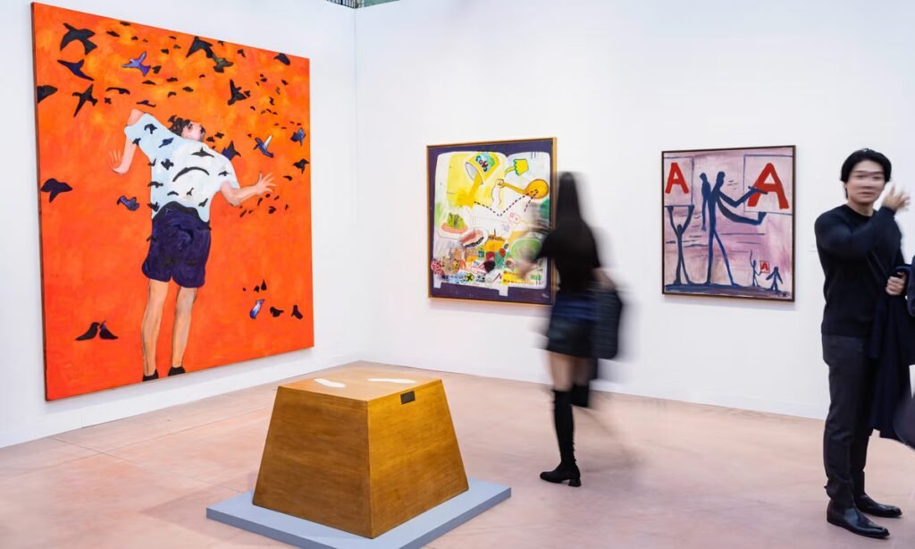 Comment | Fine balance: fairs up the exclusivity while appealing to younger clients – The Art Newspaper